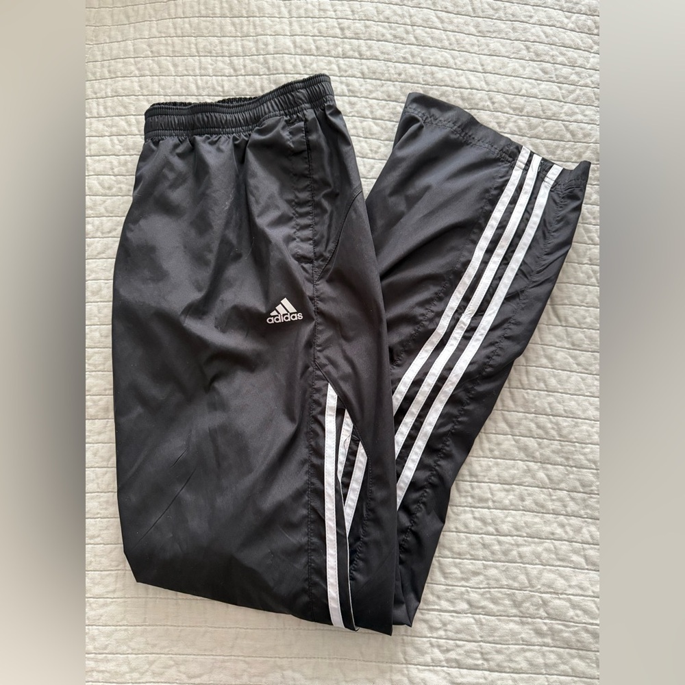 Black Adidas Men’s Athletic Pants Size Medium